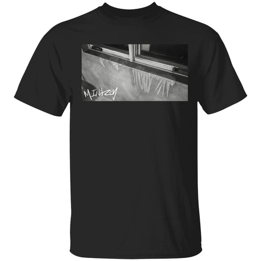 Mintzy Wall Shirt